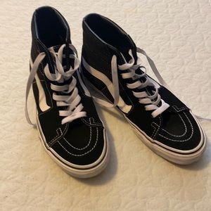 Women’s 8.5 Vans Skater Shoes